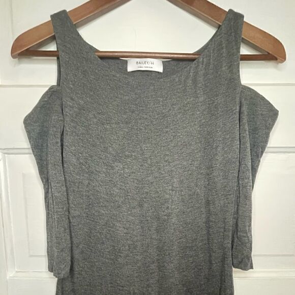 Bailey 44 Cold Shoulder Body Forming Dress 3/4 Sleeve - Picture 4 of 9